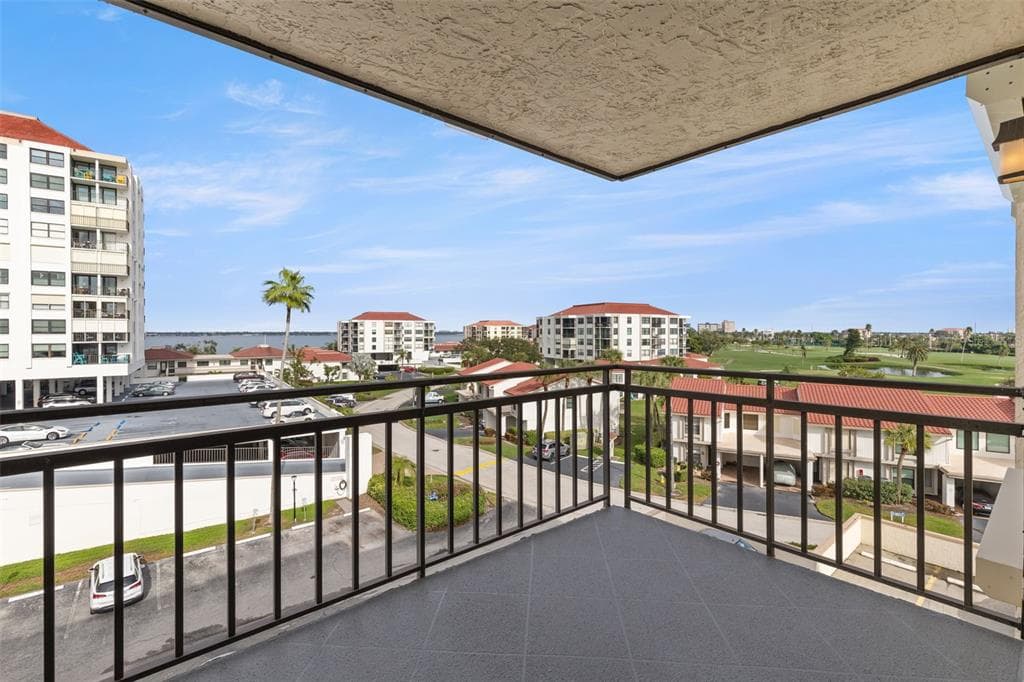 6279 SUN BOULEVARD 503 photo 23
