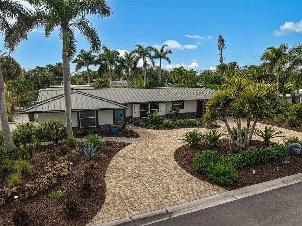 4508 WOODSIDE ROAD 1