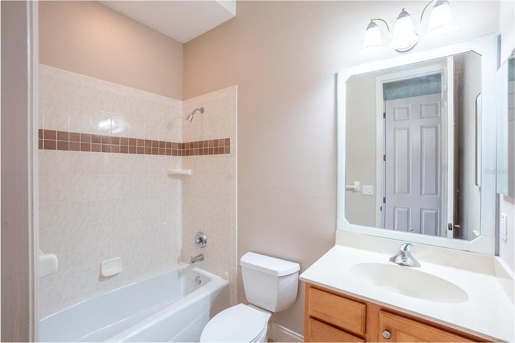 79 SOUTHLAKE DRIVE photo 8
