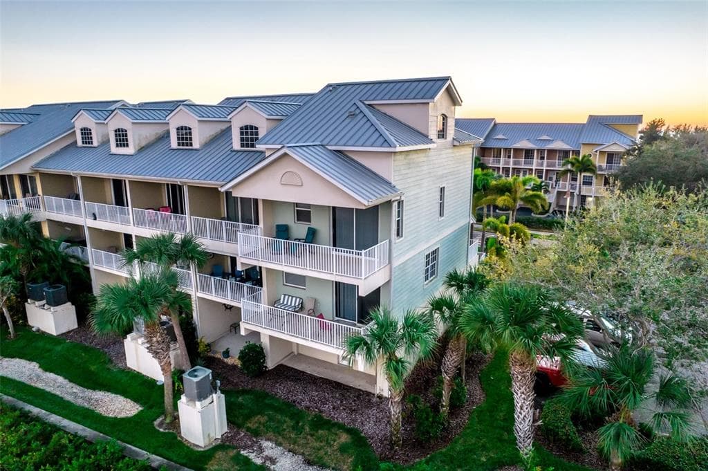 465 BAHIA BEACH BOULEVARD 3