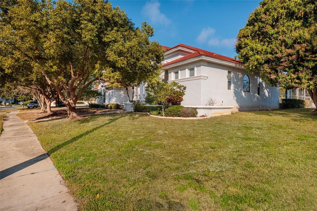 5921 SKIMMER POINT BOULEVARD S 3