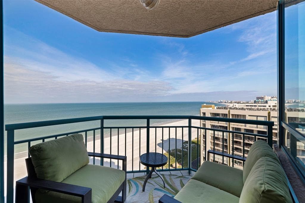 1520 GULF BOULEVARD 1506 photo 11