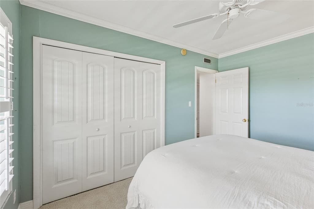 4420 EXETER DRIVE 303 photo 22