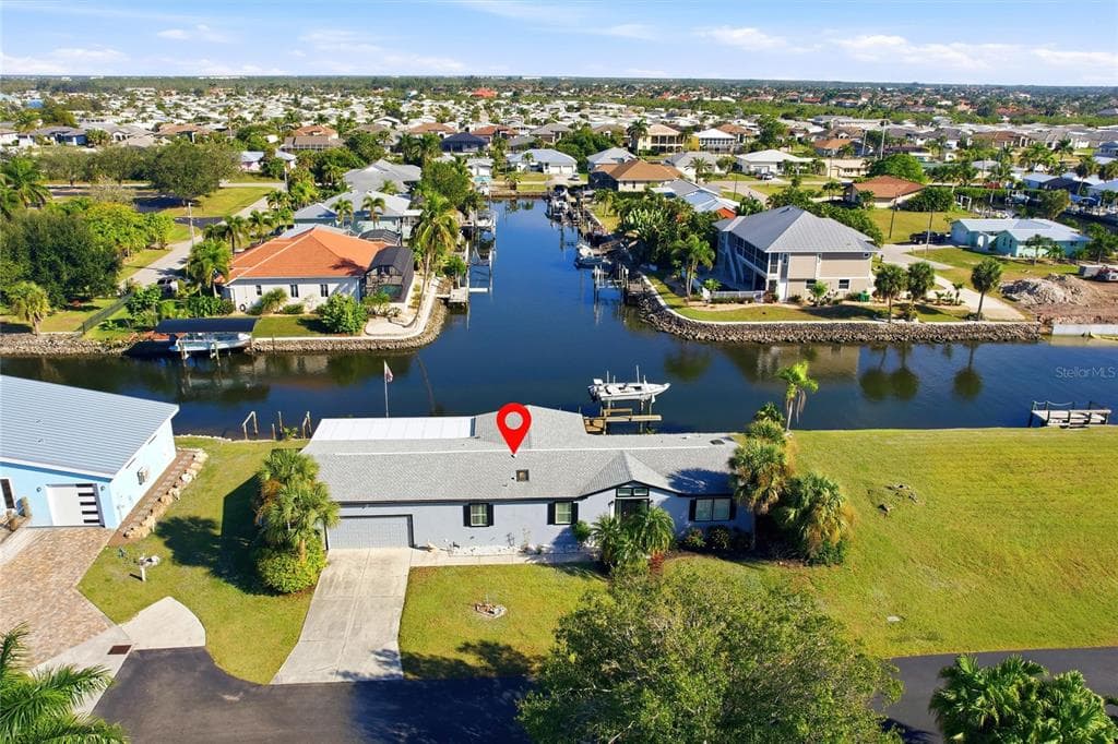 4190 PELICAN POINTE DRIVE 1