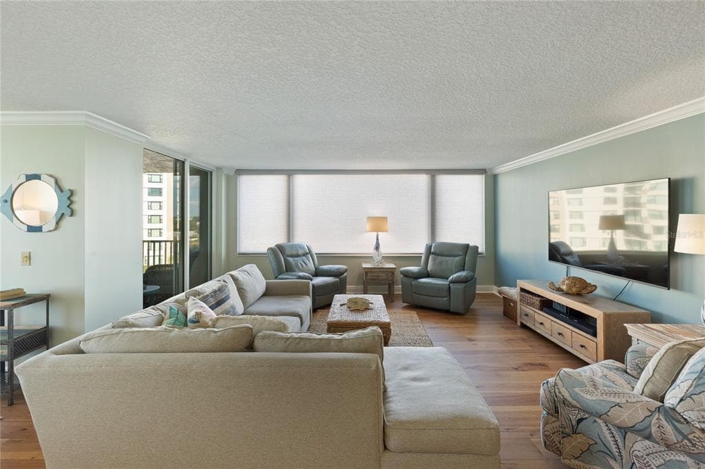 736 ISLAND WAY #406 5
