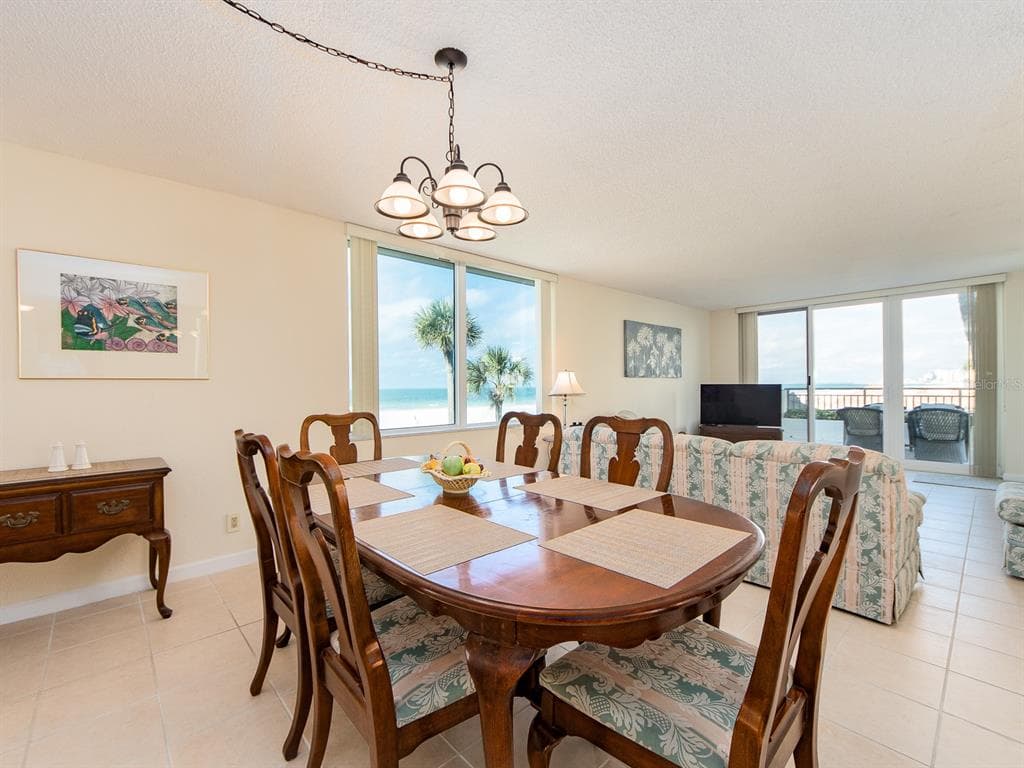 1430 GULF BOULEVARD 110 photo 12