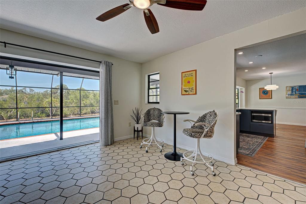 1061 OWL DRIVE photo 25