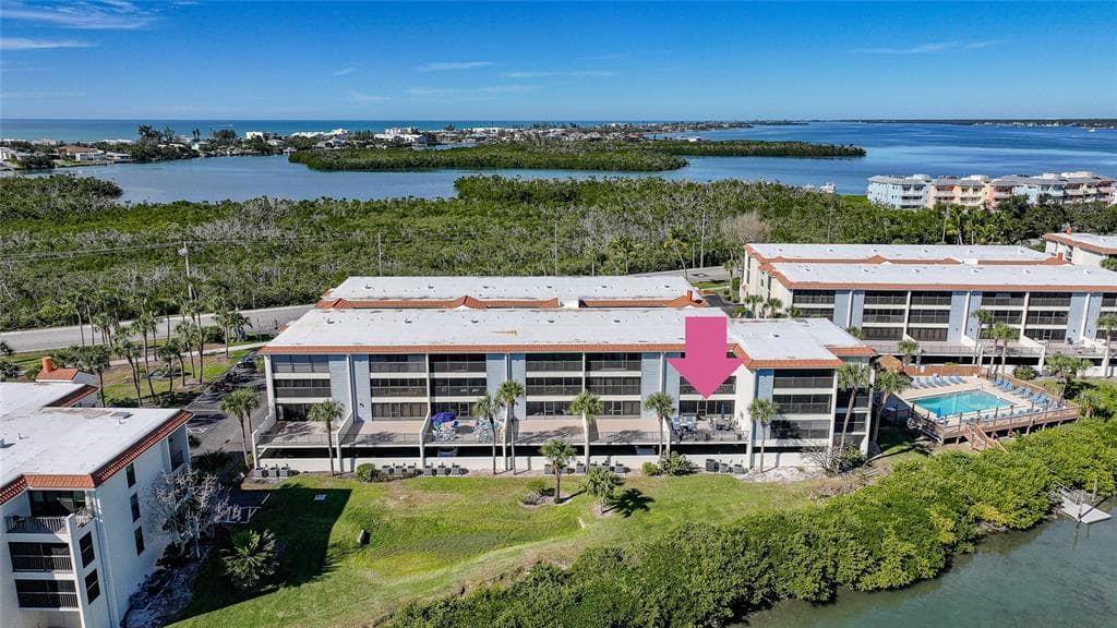 1701 BEACH ROAD 202 photo 2