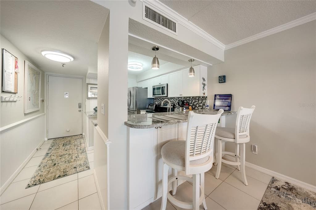 1701 BEACH ROAD 202 photo 10