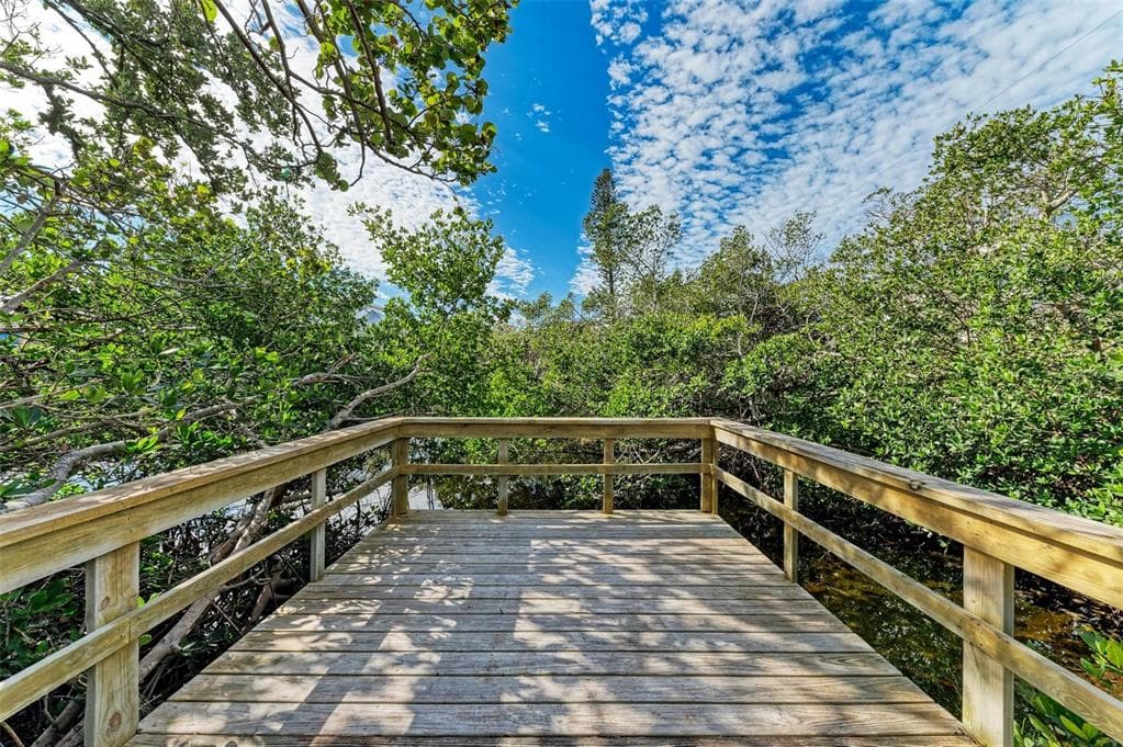 115 LOS CEDROS DRIVE photo 10