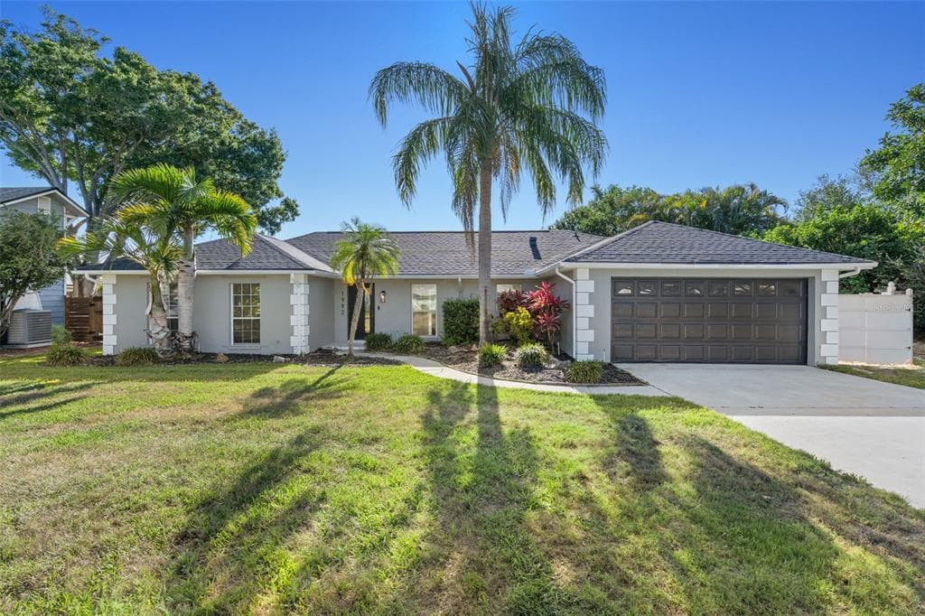 1992 ARVIS CIRCLE E 4
