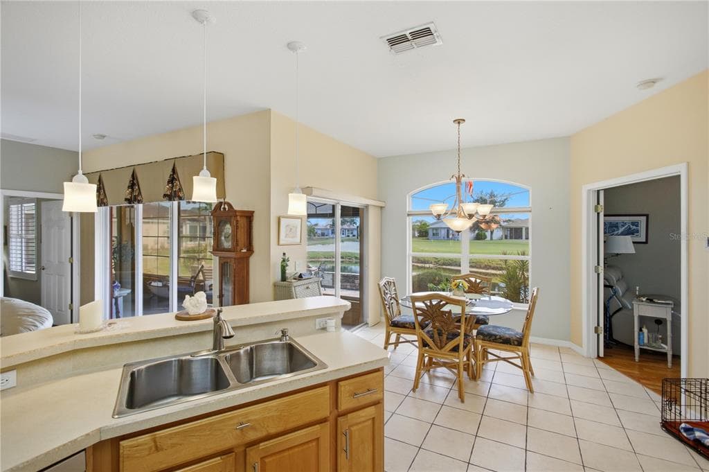 1677 BRITANNIA BOULEVARD photo 13