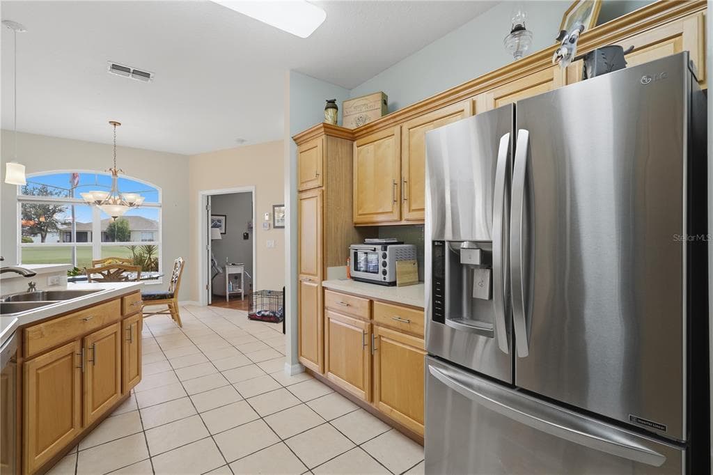 1677 BRITANNIA BOULEVARD photo 12