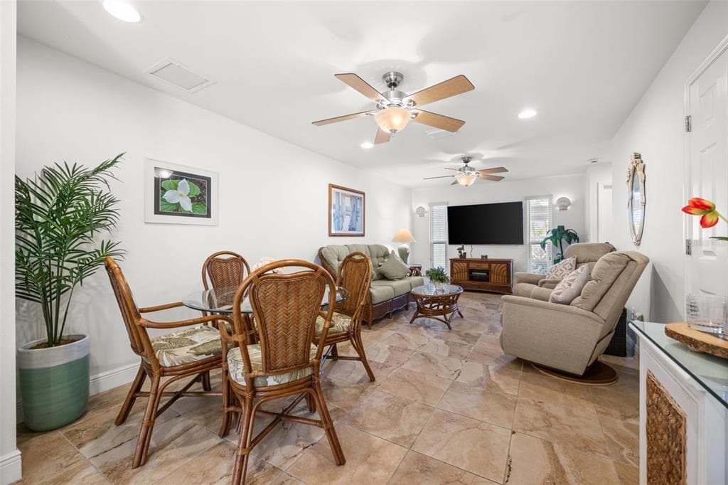 4803 SW SANTA BARBARA COURT 8 photo 13