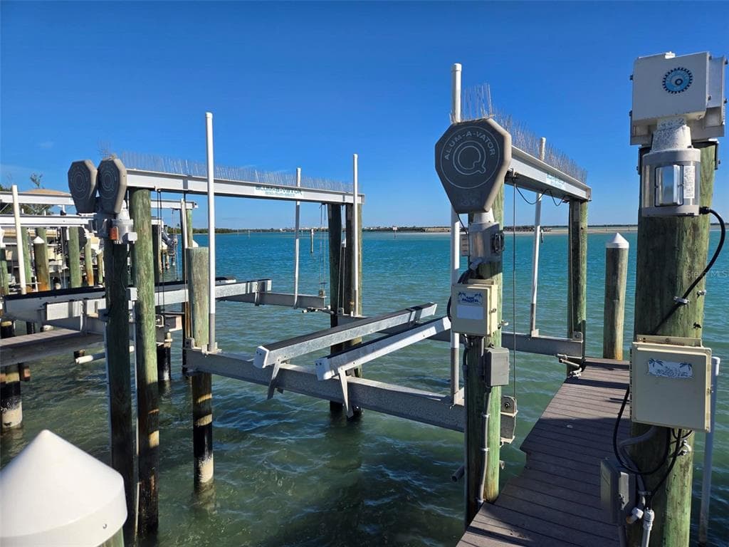 6040 BOCA GRANDE CAUSEWAY #11 Boat Slip 3