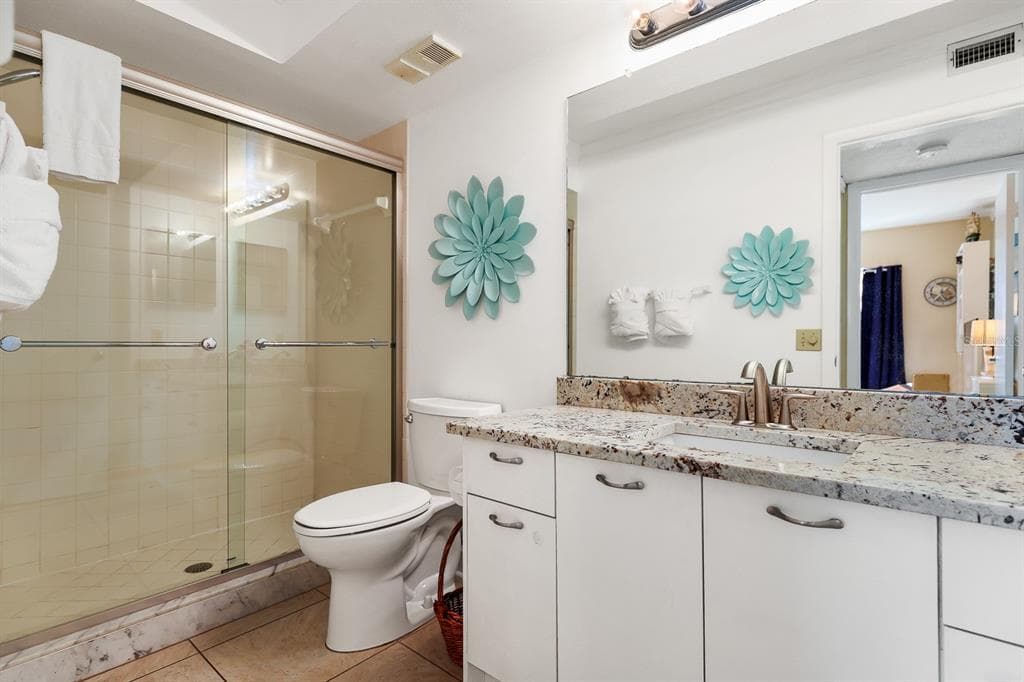 5901 BAHIA DEL MAR CIRCLE 521 photo 17