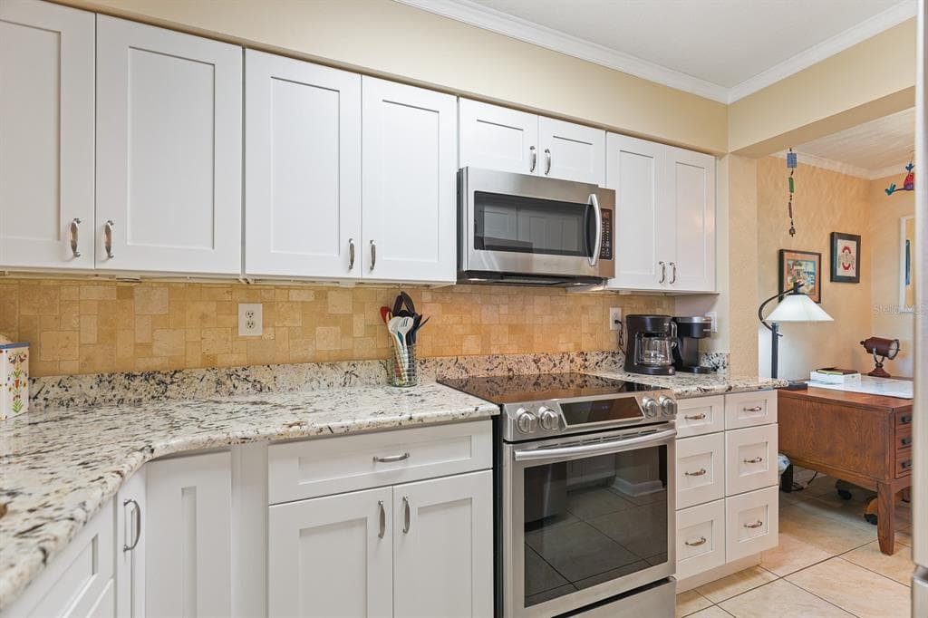 5901 BAHIA DEL MAR CIRCLE 521 photo 11