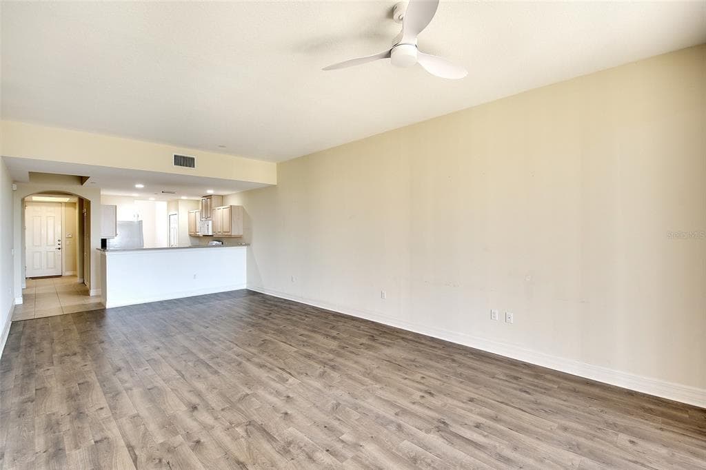 1921 MONTE CARLO DRIVE 603 photo 9