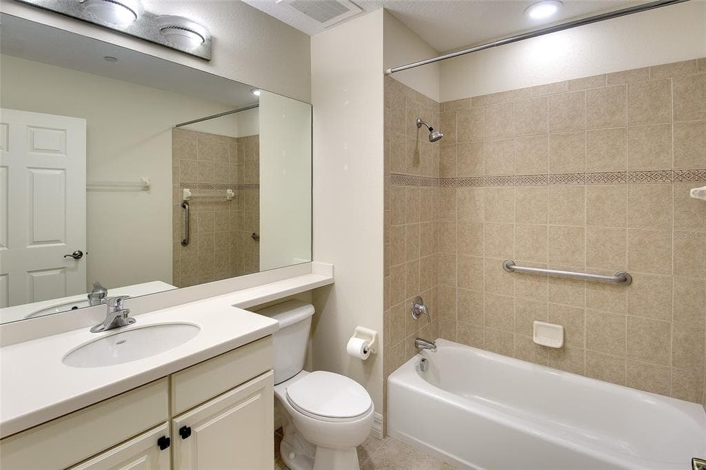 1921 MONTE CARLO DRIVE 603 photo 18