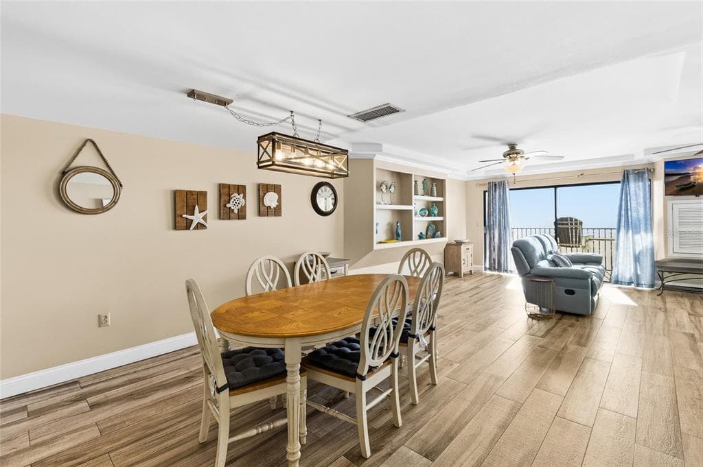 14710 GULF BOULEVARD 103 photo 13