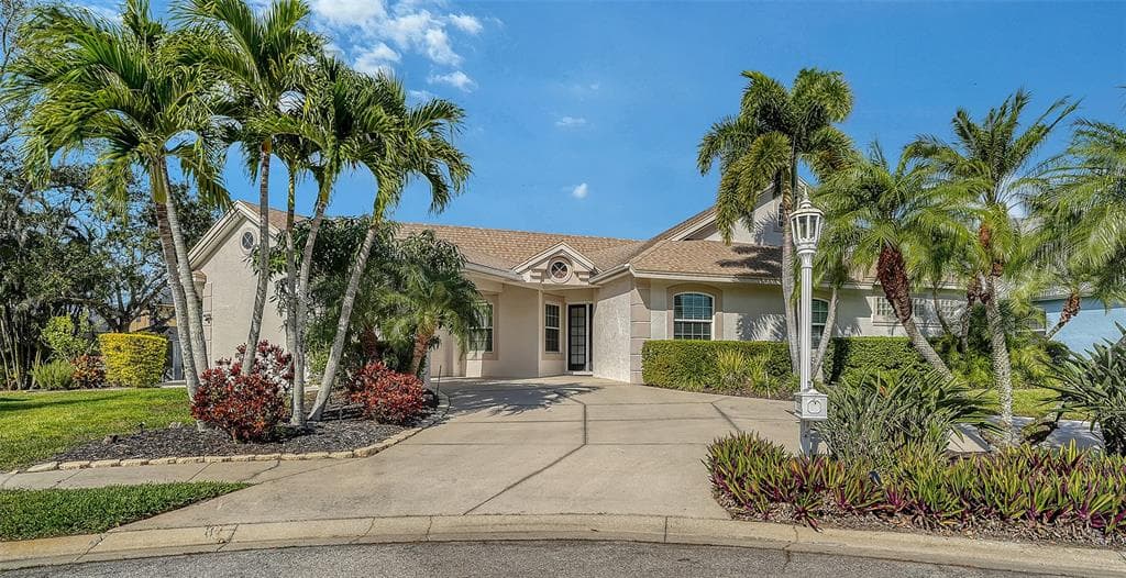 4707 CLIPPER DRIVE 3