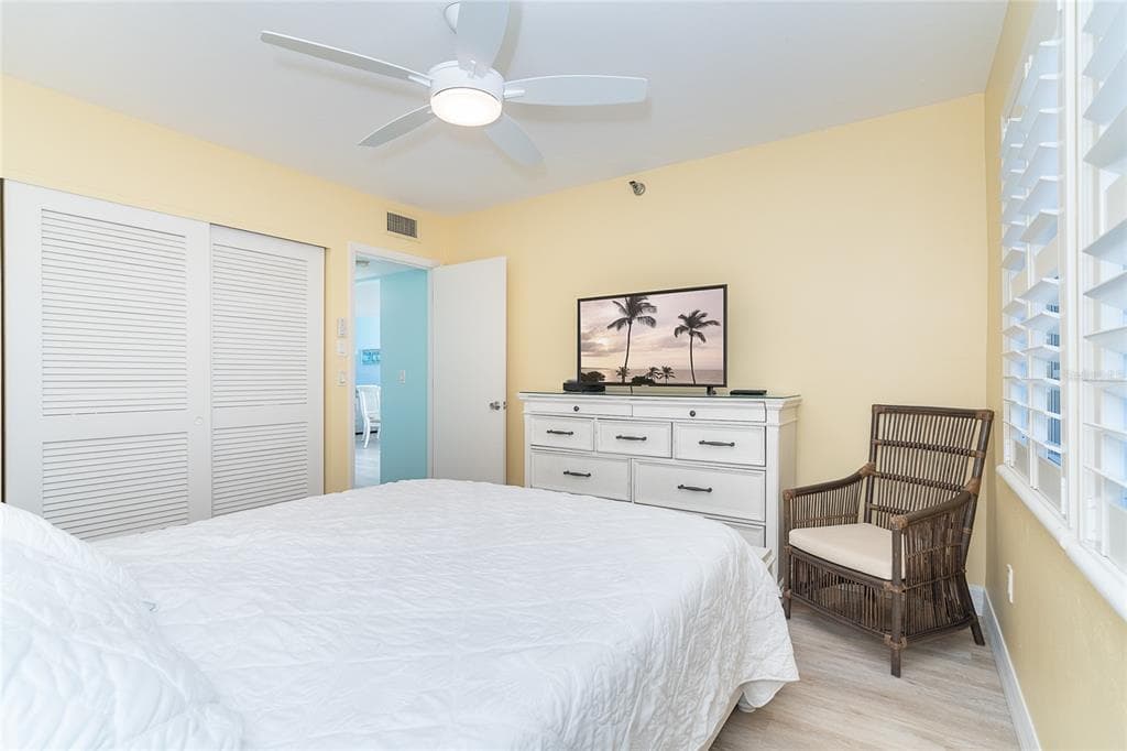 7466 PALM ISLAND DRIVE 2911 photo 24