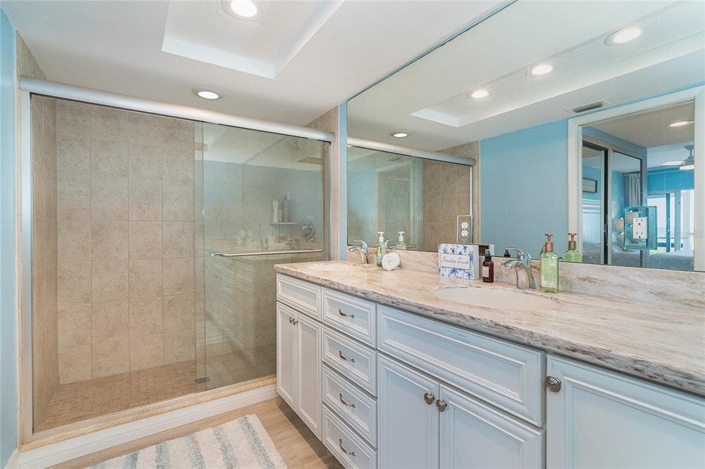 7466 PALM ISLAND DRIVE 2911 photo 21