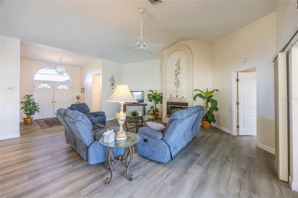 3316 SE 19TH PLACE 5