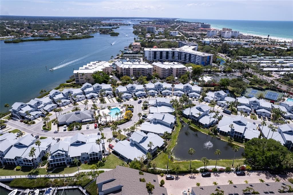 1220 SIESTA BAYSIDE DRIVE #1220-A 4
