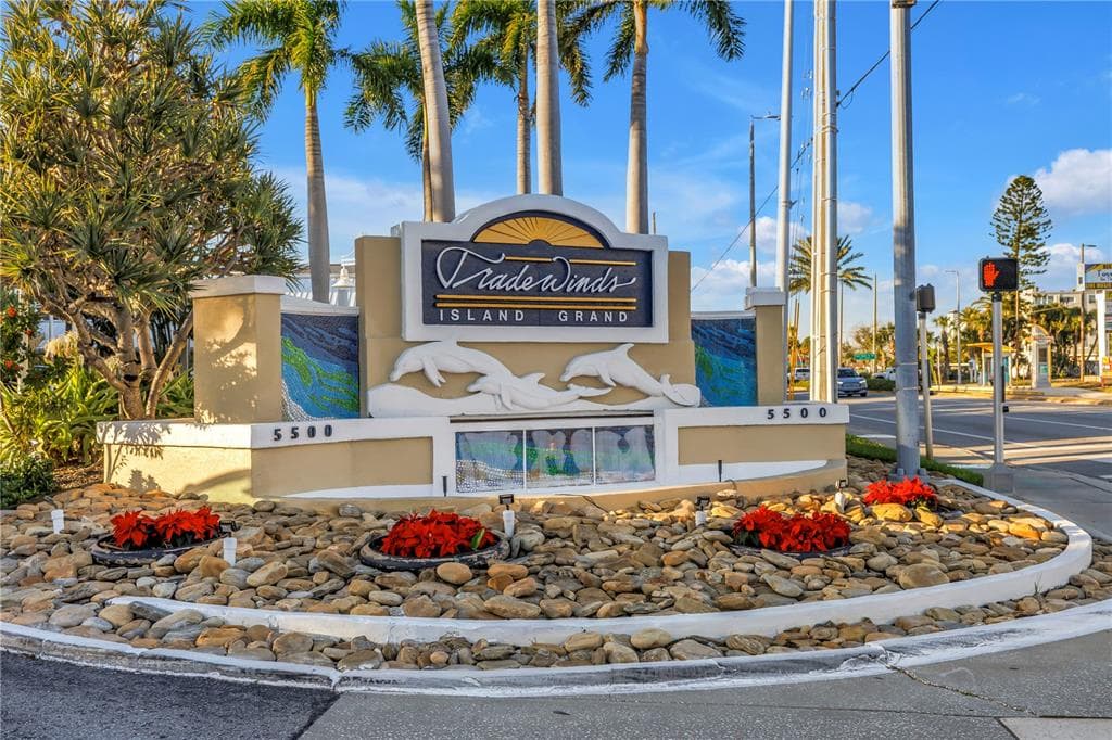 5500 GULF BOULEVARD 6248 photo 14