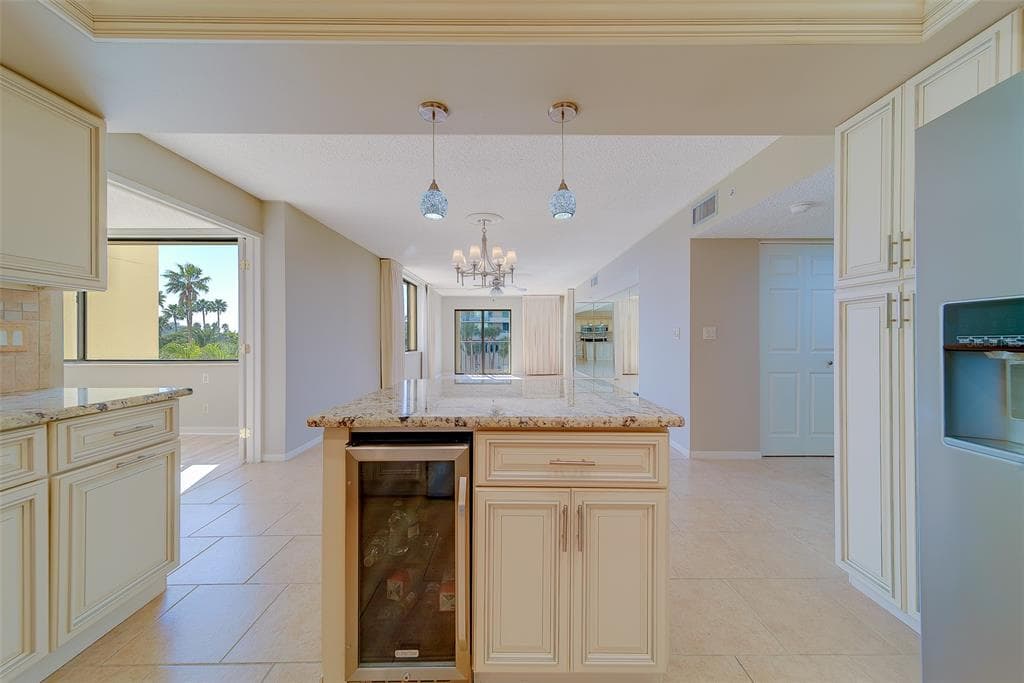 1480 GULF BOULEVARD 201 photo 16