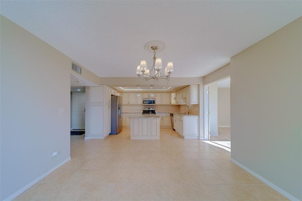 1480 GULF BOULEVARD 201 photo 11