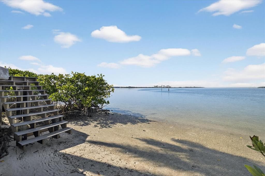 4102 CAUSEWAY VISTA DRIVE photo 7