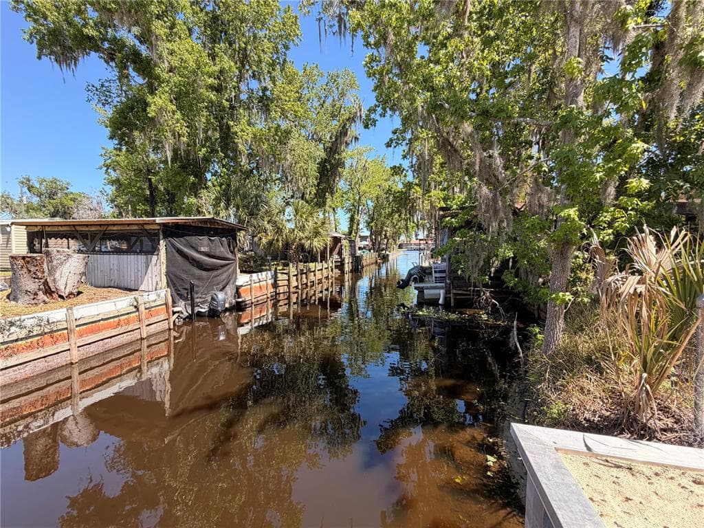 24521 ALLIGATOR ROAD 2