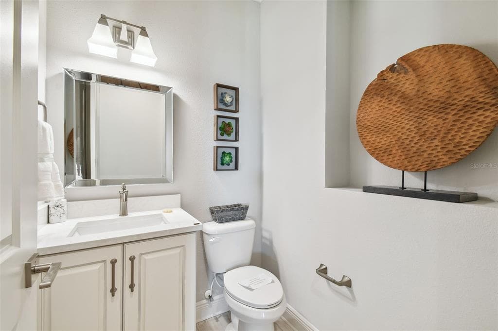 5333 LAKE VENICE DRIVE photo 21