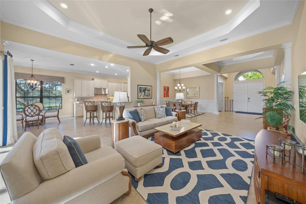 7108 CALLANDER COVE photo 11