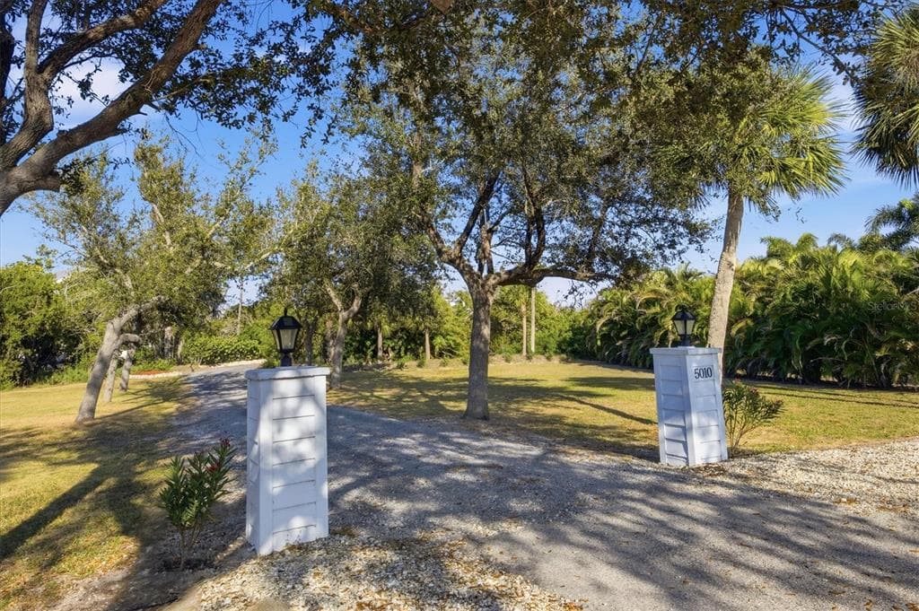 5010 GROUPER HOLE COURT photo 13