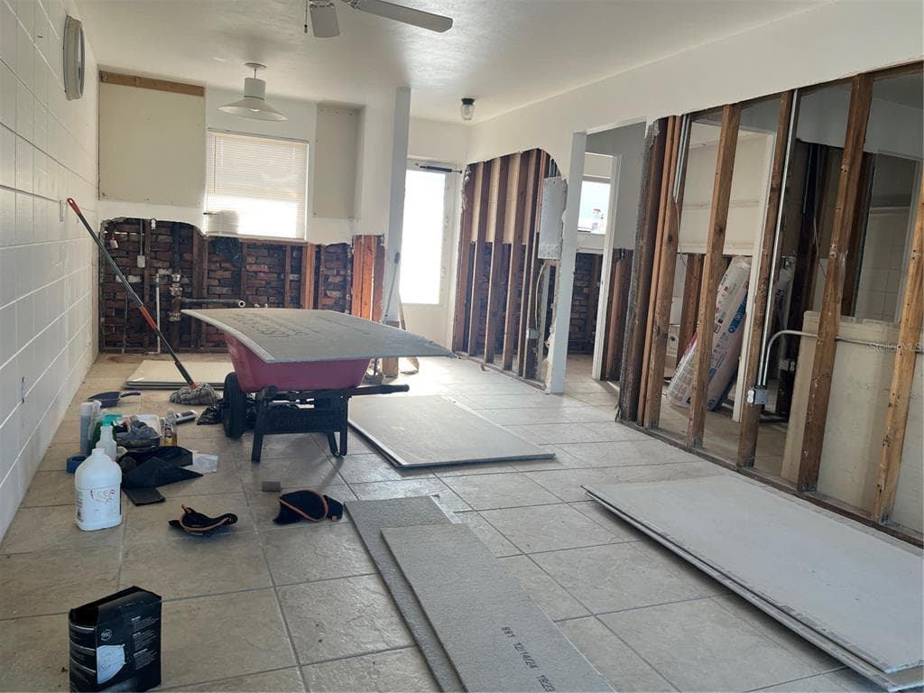 701 SAINT JUDES DRIVE S 3 photo 5
