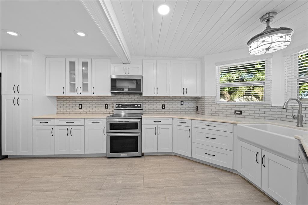 4321 RUMMELL ROAD photo 22