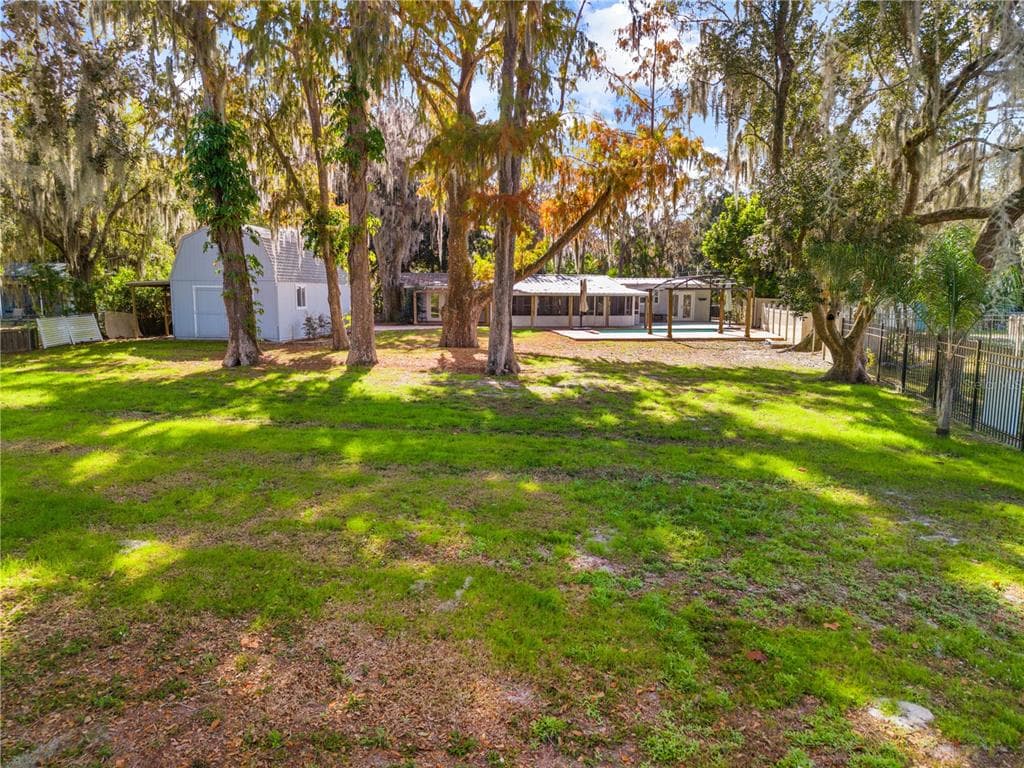 4321 RUMMELL ROAD photo 1