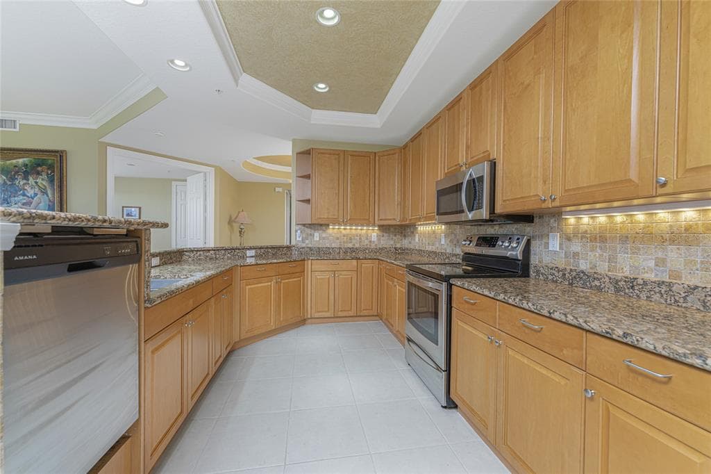 3311 PURPLE MARTIN DRIVE 126 photo 11
