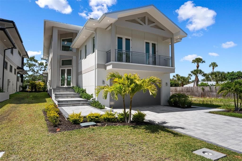 533 VENICE LANE 3