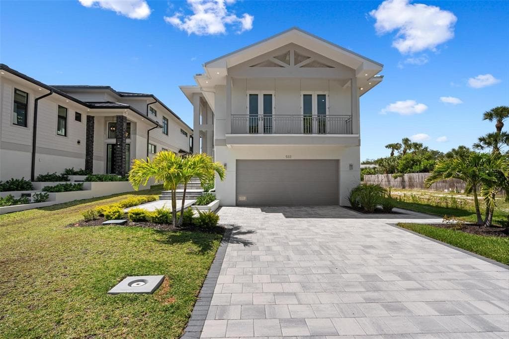 533 VENICE LANE 4