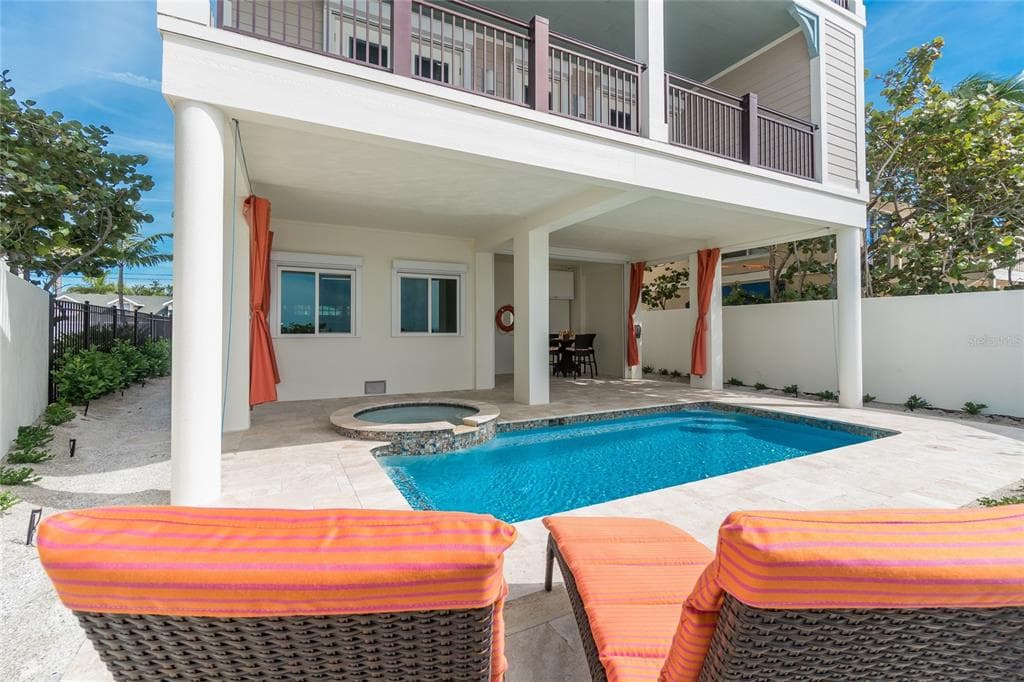 2302 GULF DRIVE N photo 8