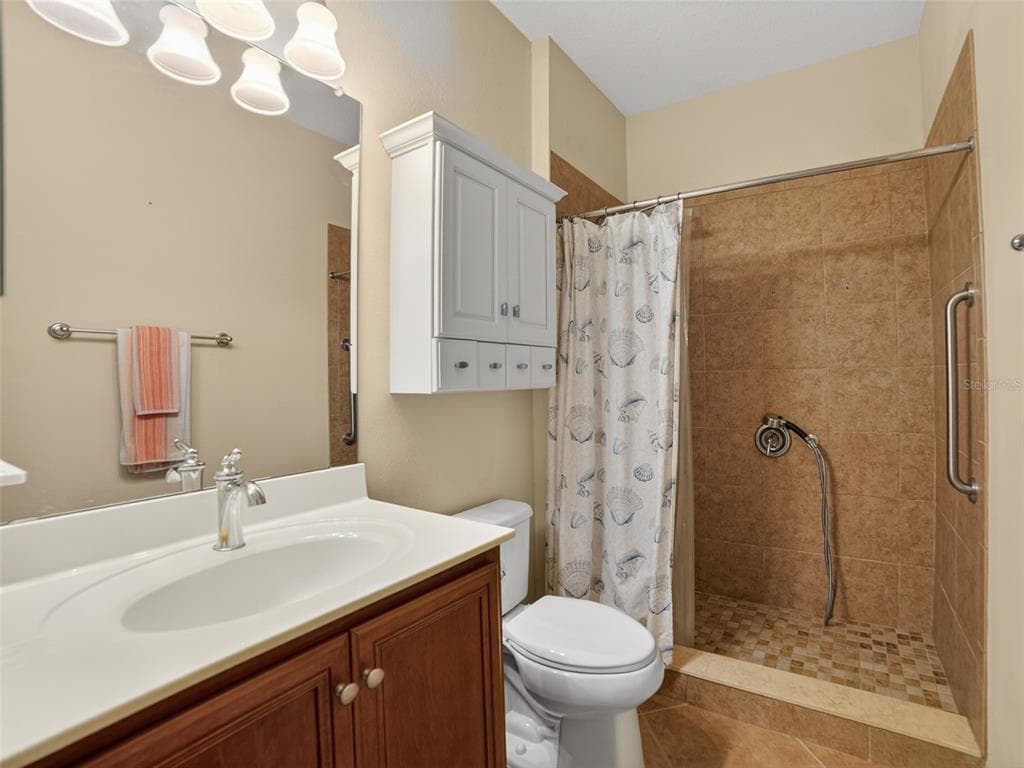 348 CEDAR FALLS DRIVE photo 15