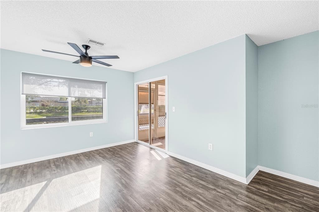 9049 ANTIGUA DRIVE photo 21