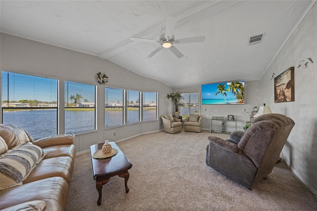495 SCHOONER STREET photo 11