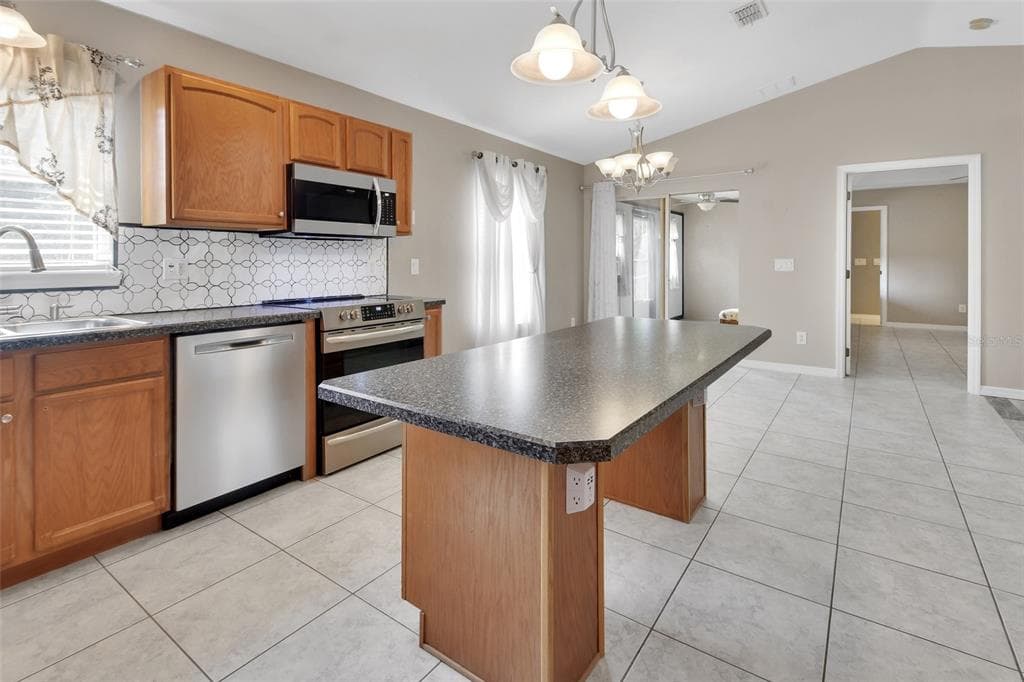 43746 SUNSET DRIVE photo 14