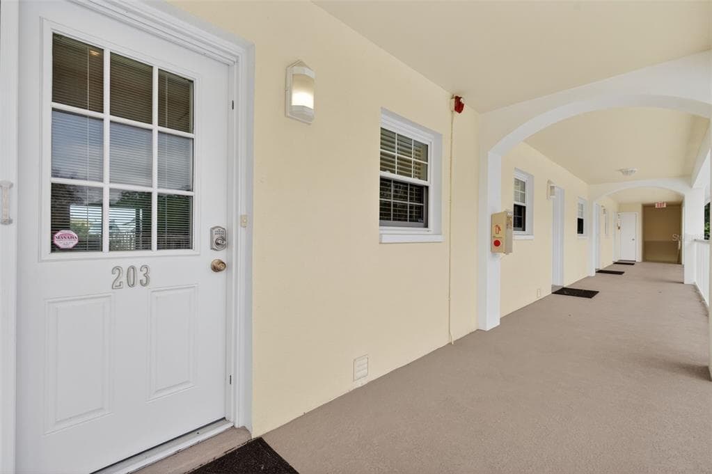 12100 CAPRI CIRCLE S 203 photo 24