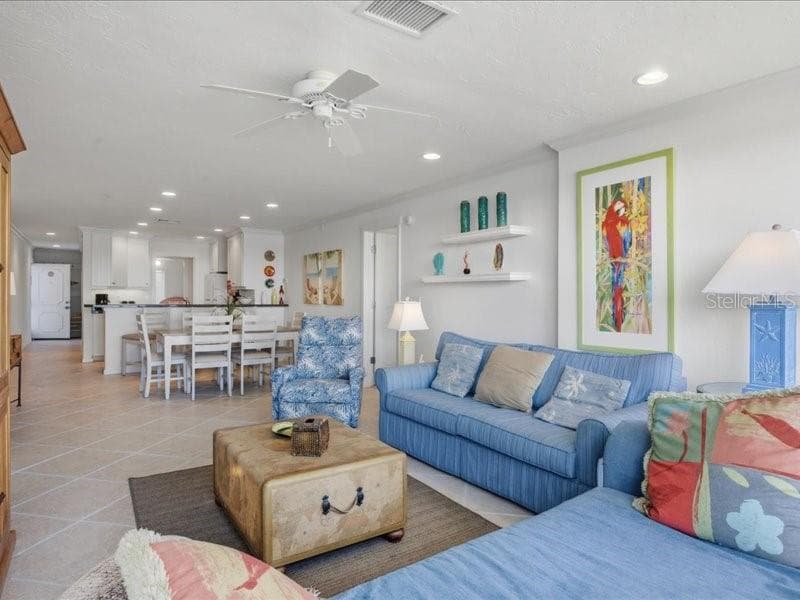 8911 MIDNIGHT PASS ROAD 208 photo 11